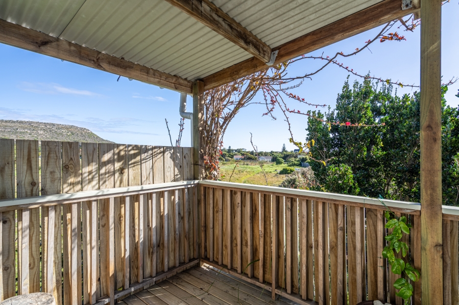4 Bedroom Property for Sale in Kommetjie Western Cape